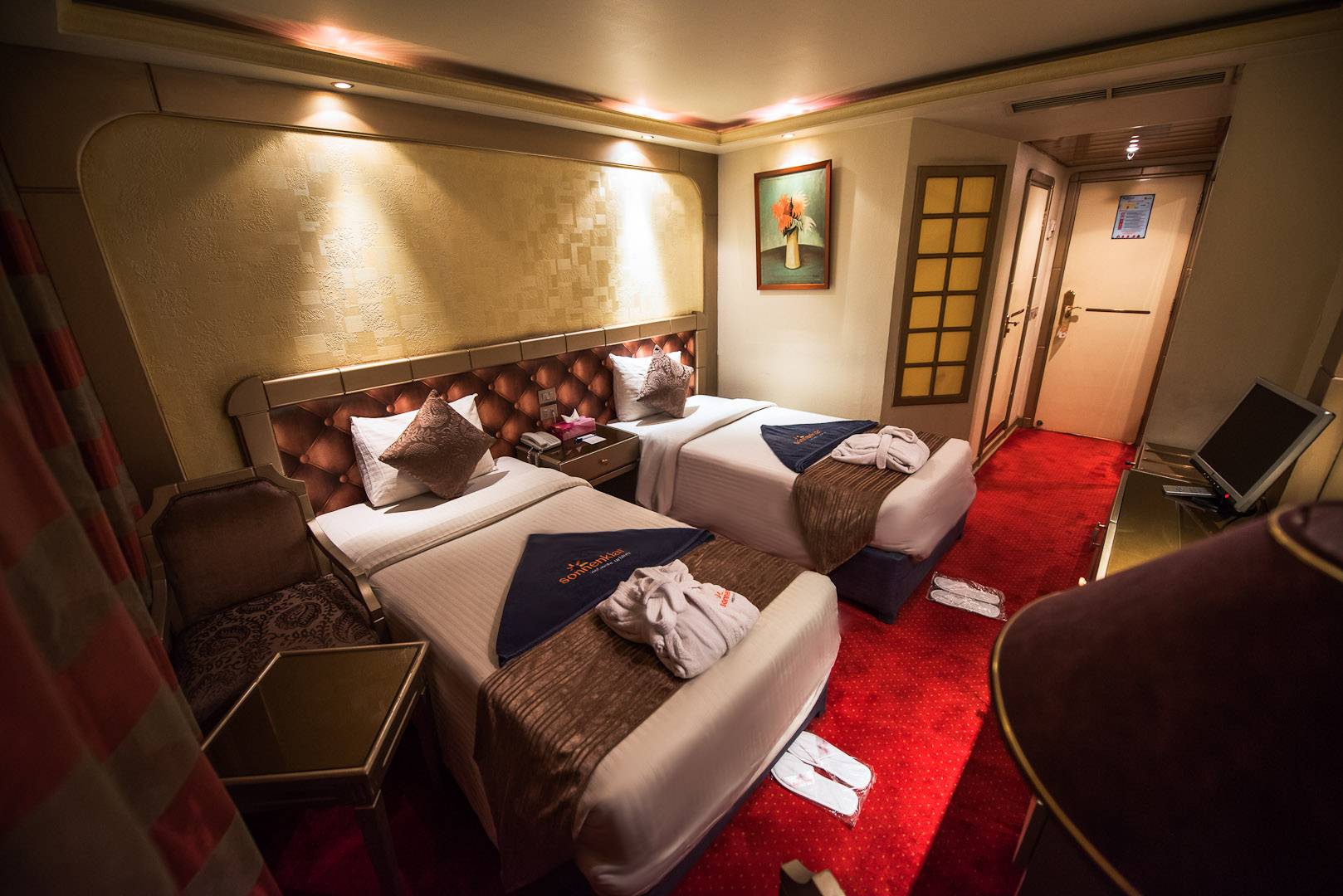 16053905437royal-la-terrasse-9